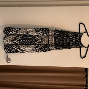 Black & white patterned London Times dress.